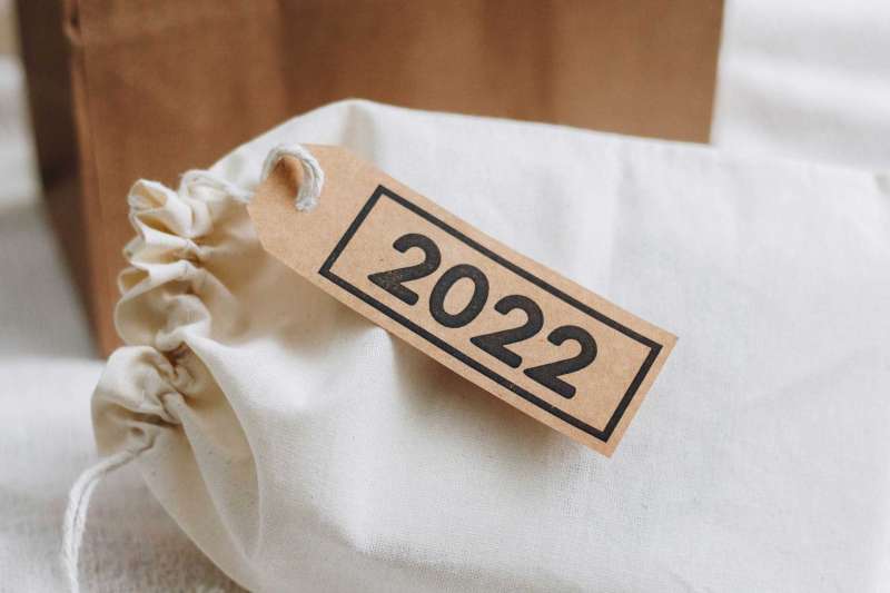 eticheta cu 2022
